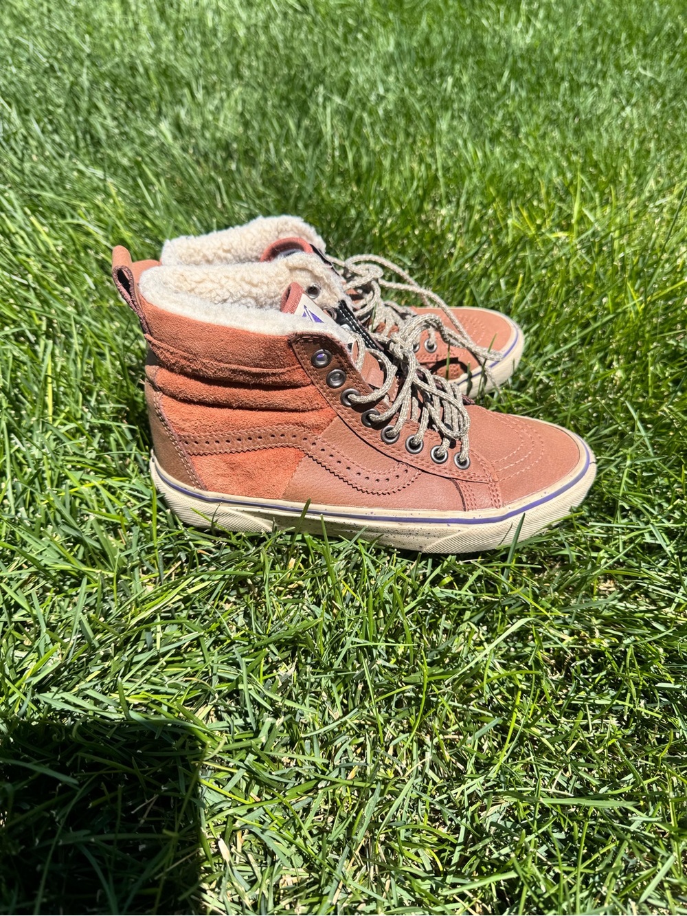 Vans x Hana Beaman Sk8-Hi MTE Sherpa Boots Men’s 4.5 Women’s 6